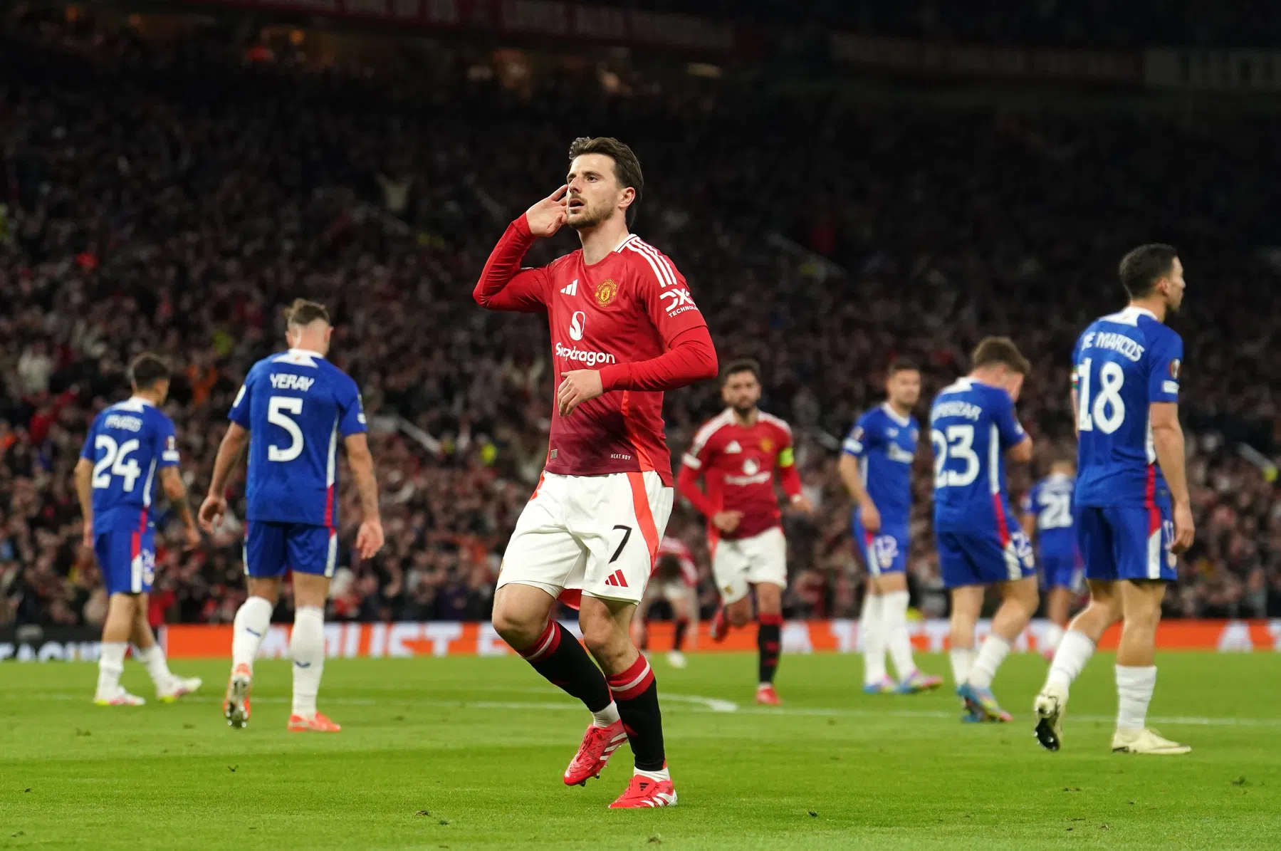 Primeur voor Mount op Old Trafford: 'Het was een moeilijke tijd'