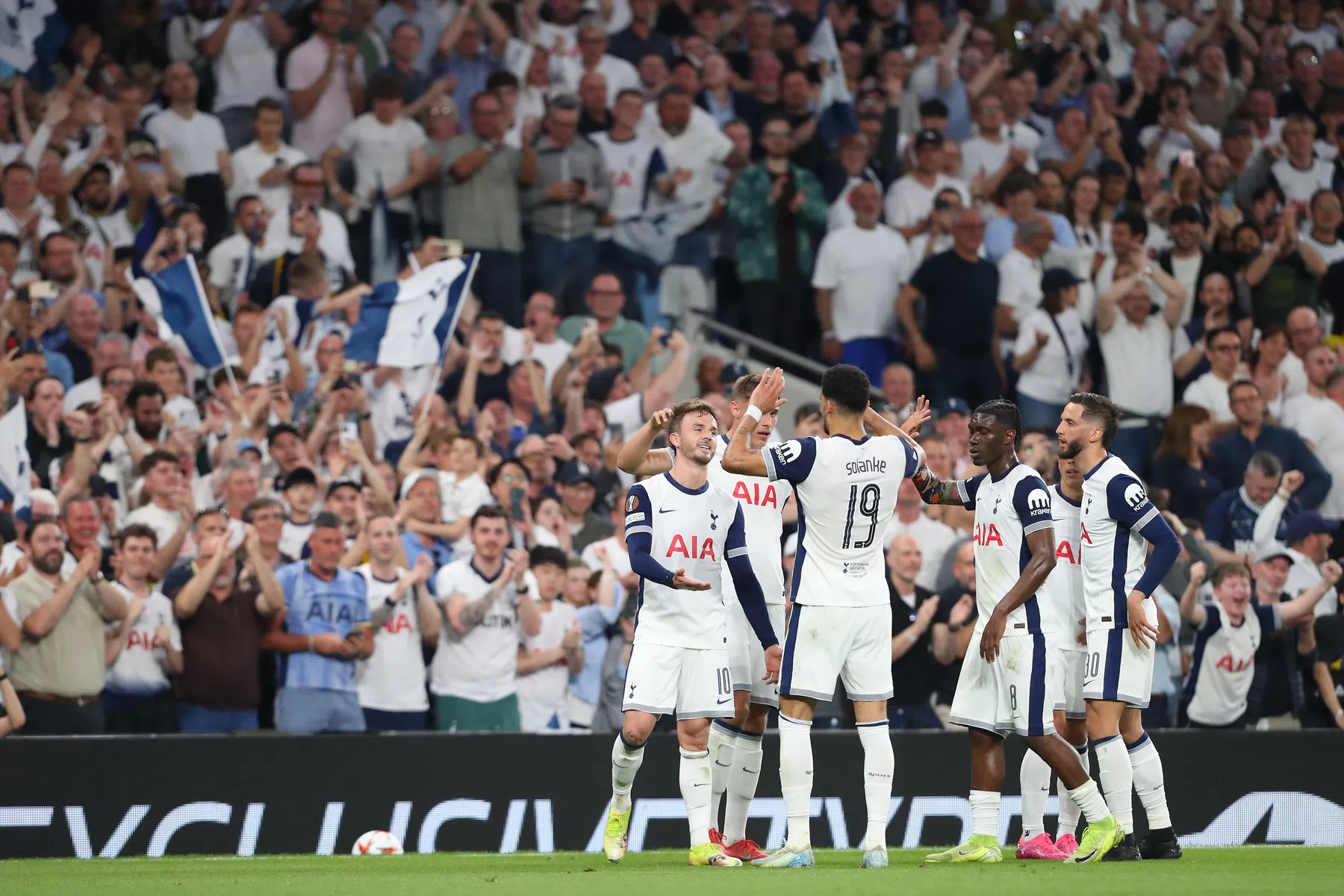 Engeland volgend seizoen met recordaantal deelnemers in Champions League
