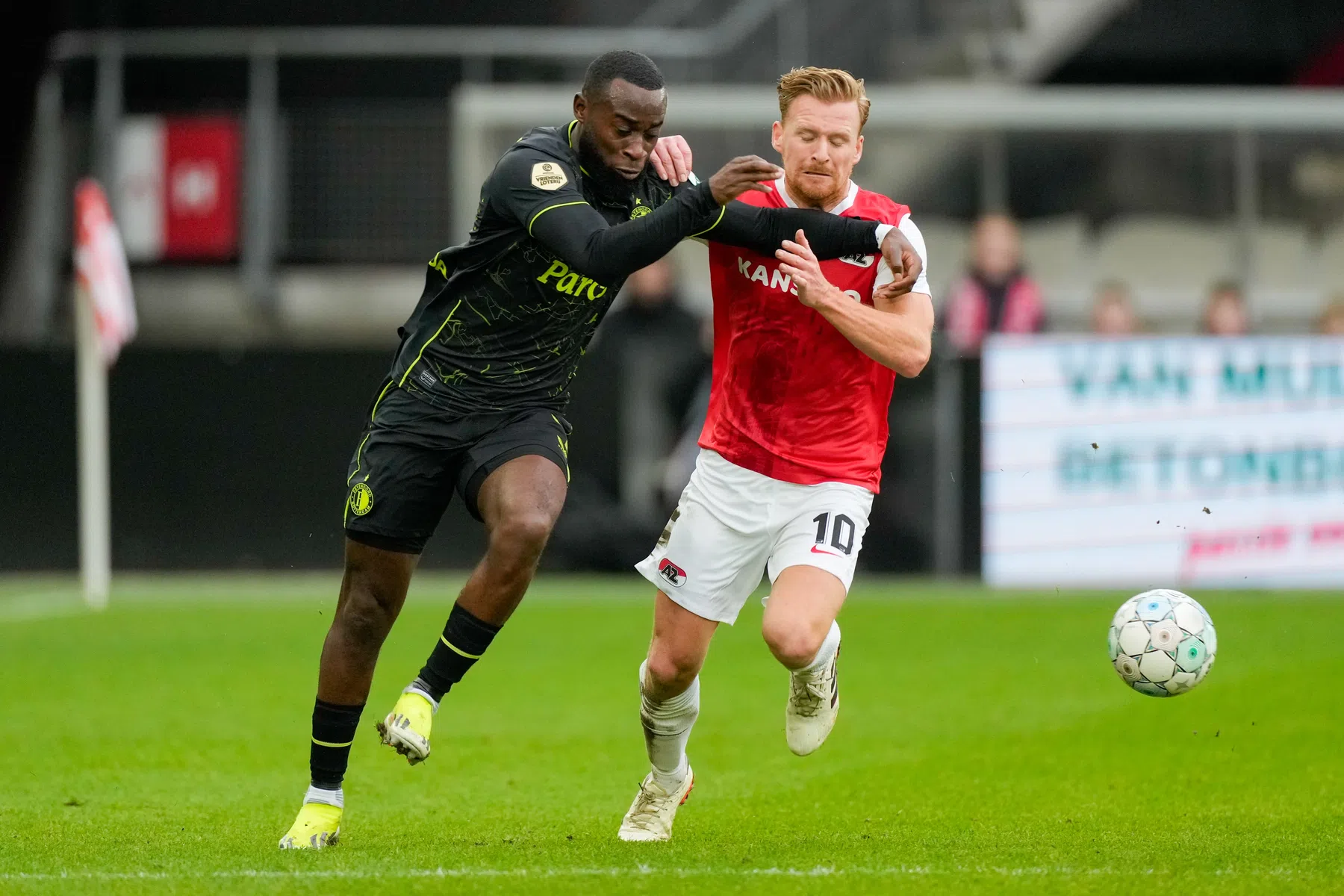 De Wit en Geertruida genoemd bij slechtste transfers van de Bundesliga