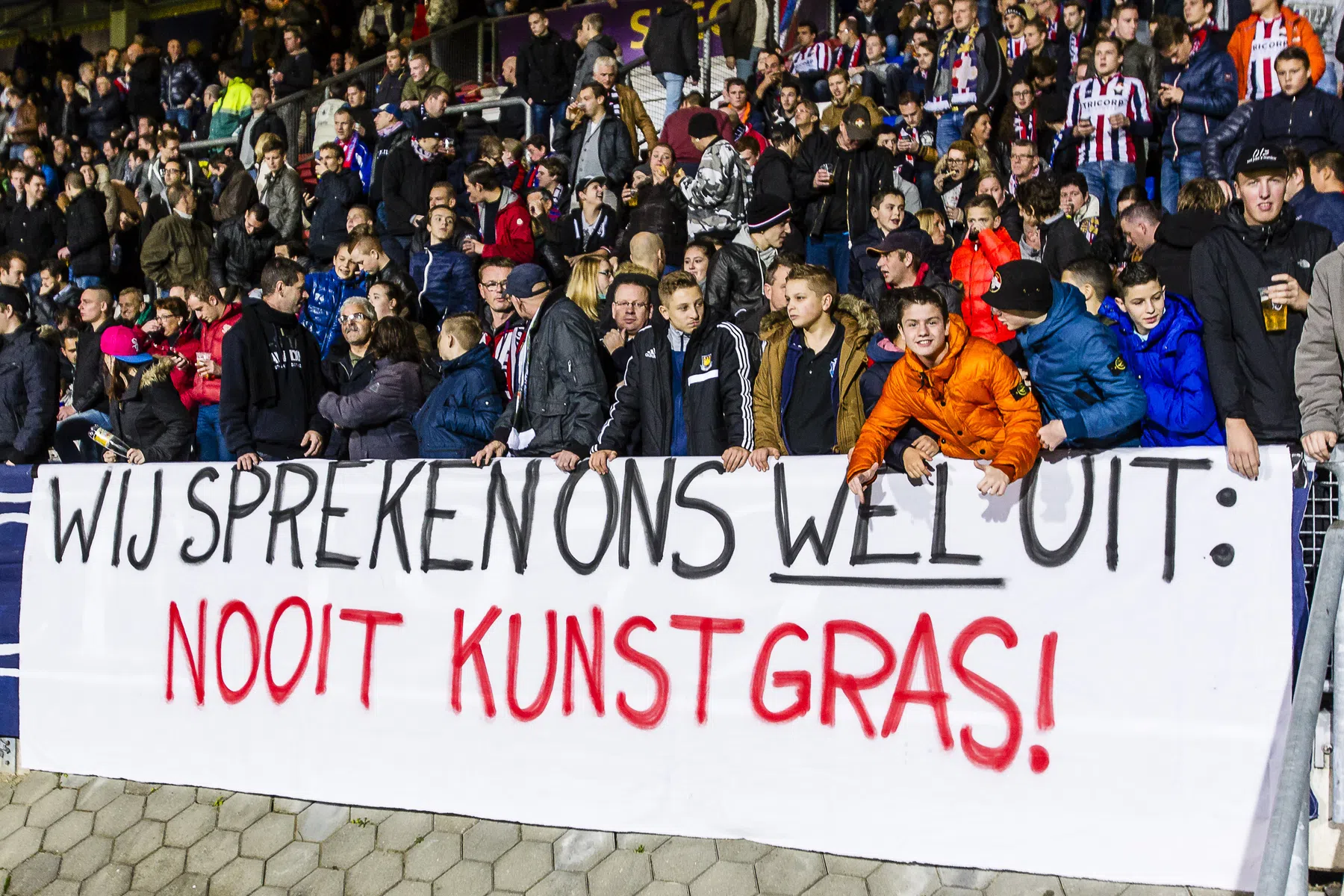 Na Volendam ook Excelsior begonnen aan aanleg grasveld