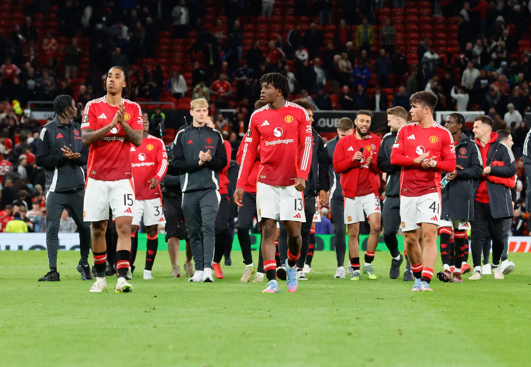 Britse media: 'Slechtste Man Utd ooit kan na marteling seizoen redden'