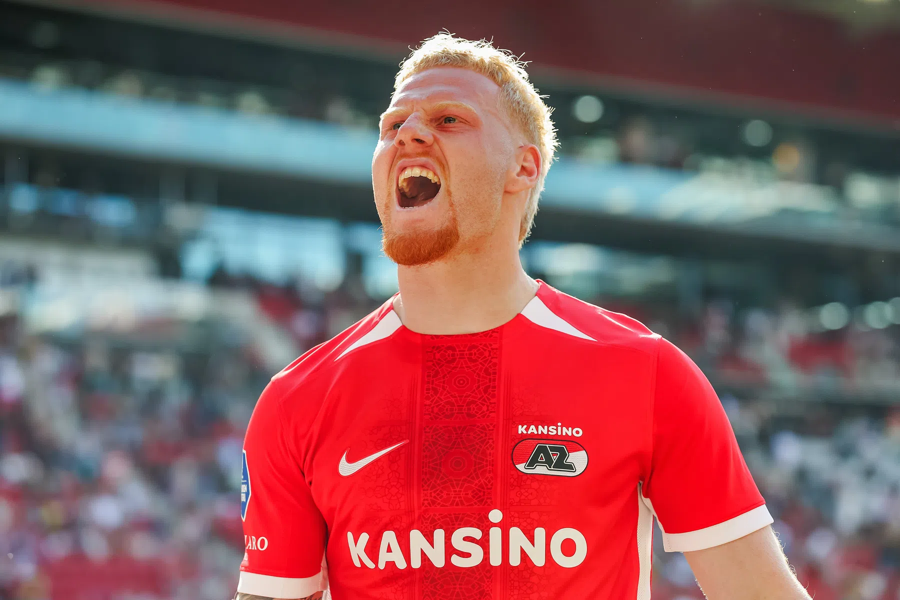AZ recht richting play-offs verder de rug met ruime zege op FC Groningen
