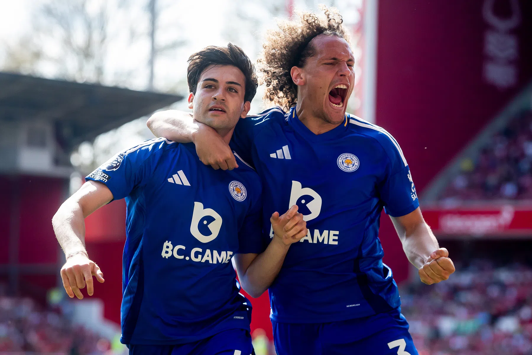 Nottingham blijft punten verspelen, Spurs en Man Utd verliezen weer