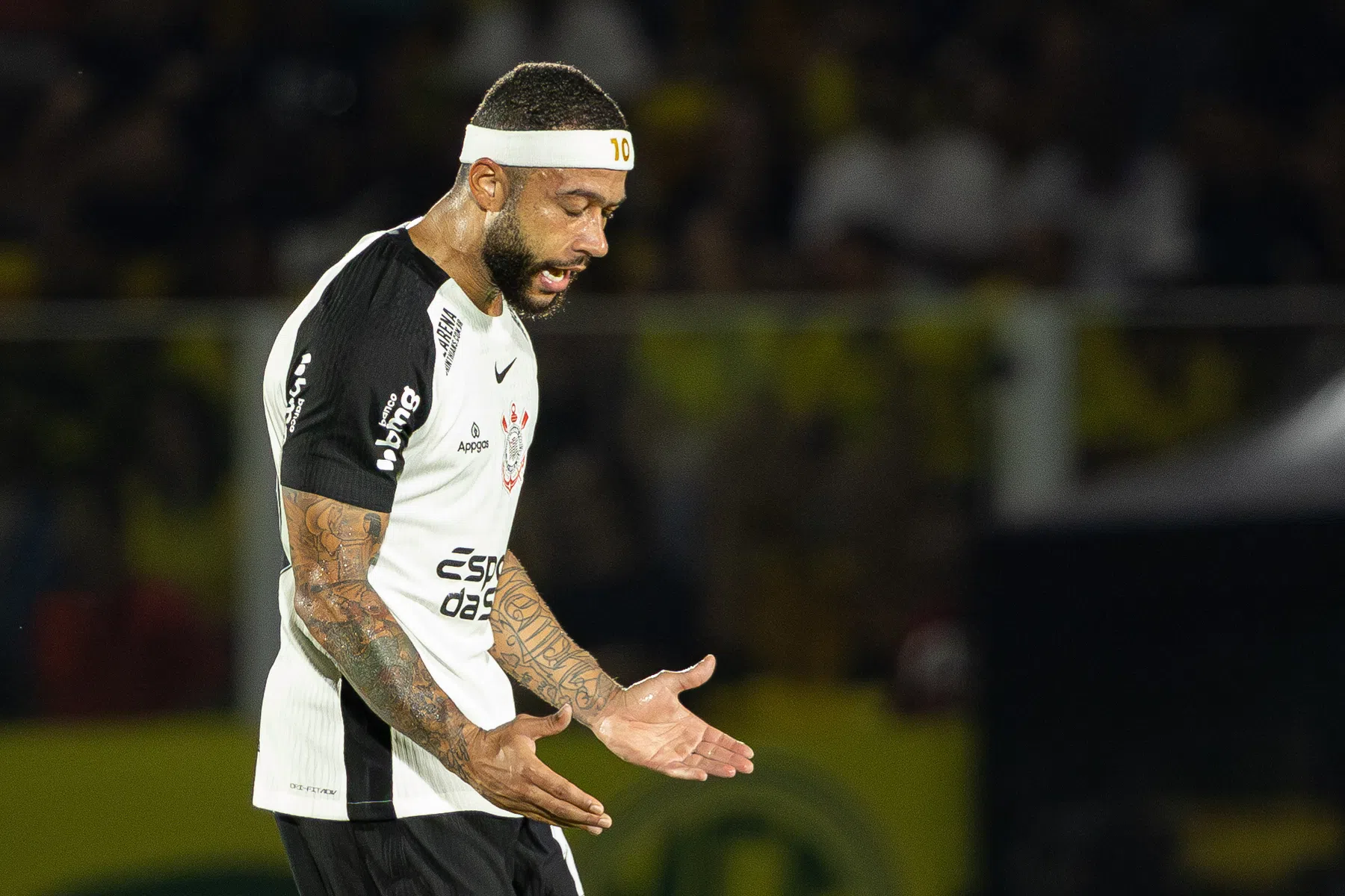 Memphis ondanks assist schlemiel bij Corinthians met mislukte panenka