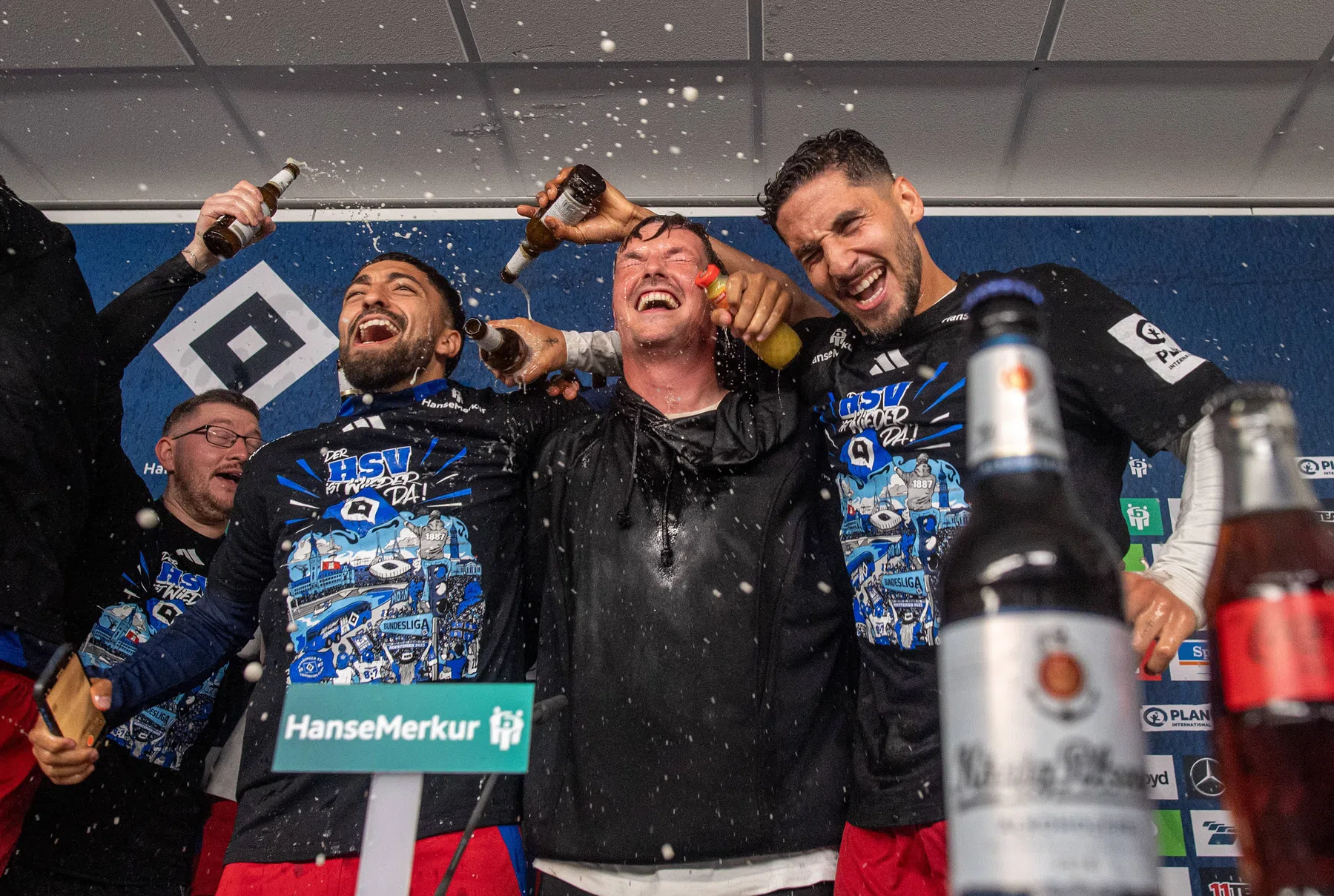 Duitse media loven Polzin na promotie HSV: 'Hij heeft de formule gevonden'