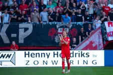 Thumbnail for article: Kampvuur en tentjes: FC Twente keert terug naar de basis 