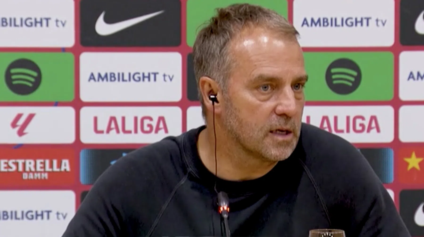 Flick geniet van Barcelona: 'Fantastische mentaliteit op het veld'