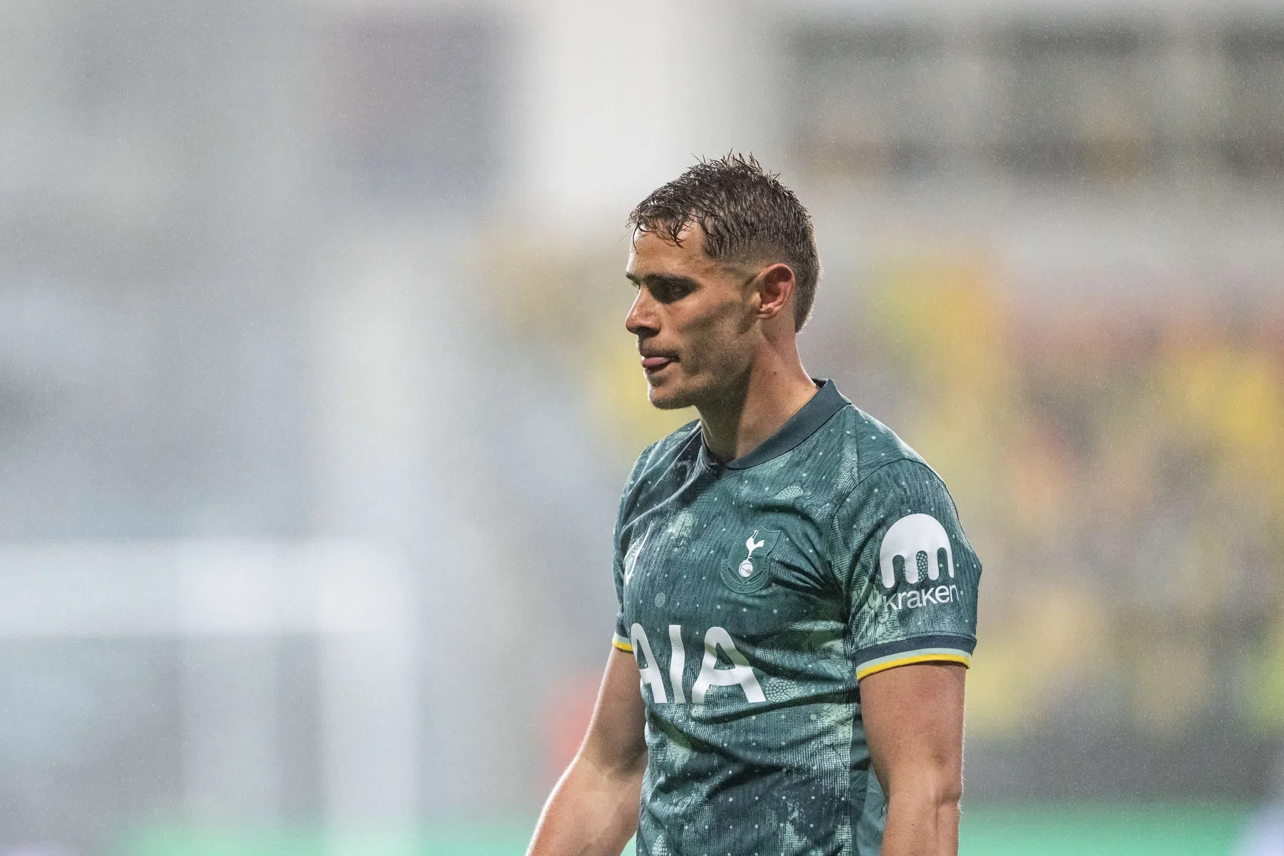 Van de Ven: 'Wij willen deze club van het etiket 'Spursy' afhelpen'