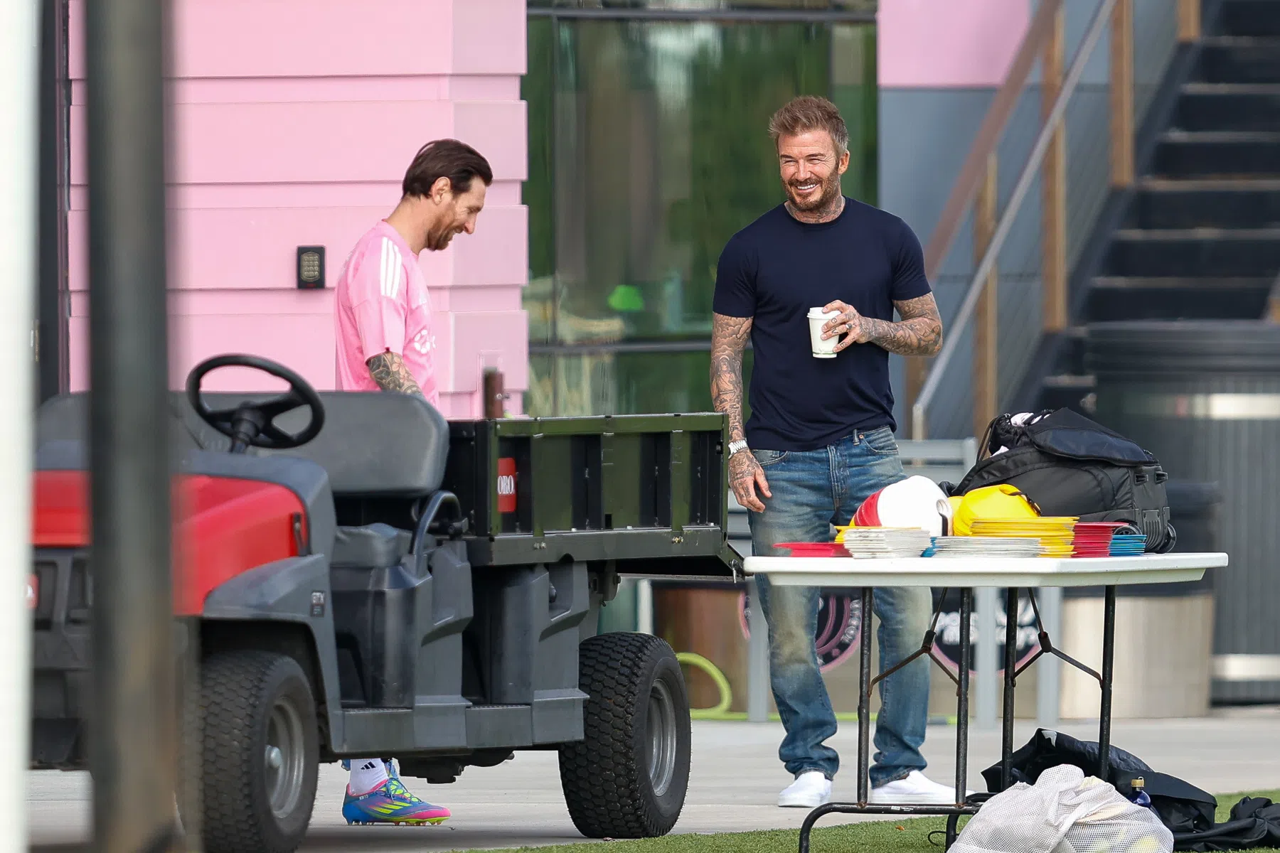 Beckham vraagt om respect na pesterijtje op sociale media 