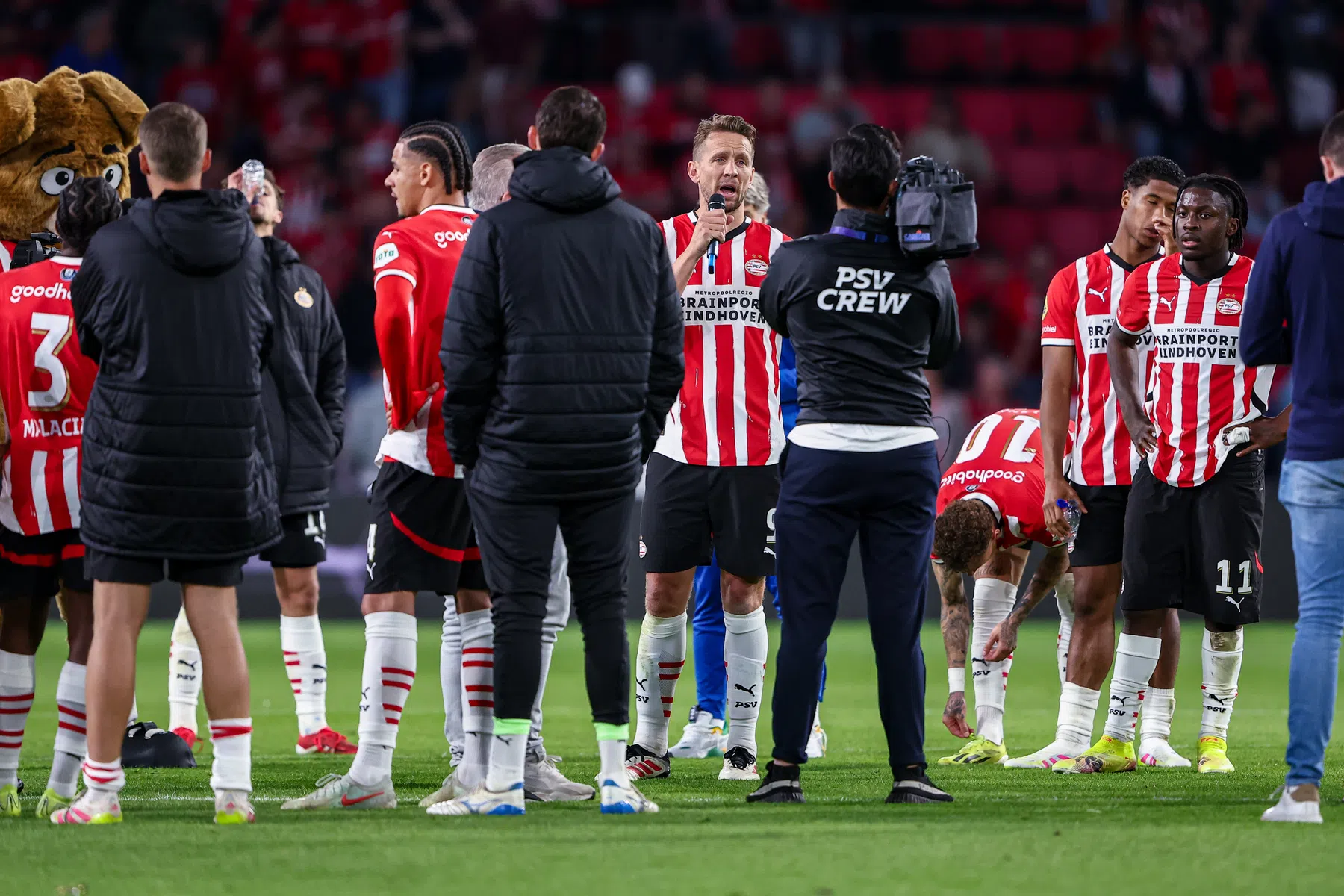 Luuk de Jong opeens koploper met PSV: 'Je had de hoop al opgegeven'