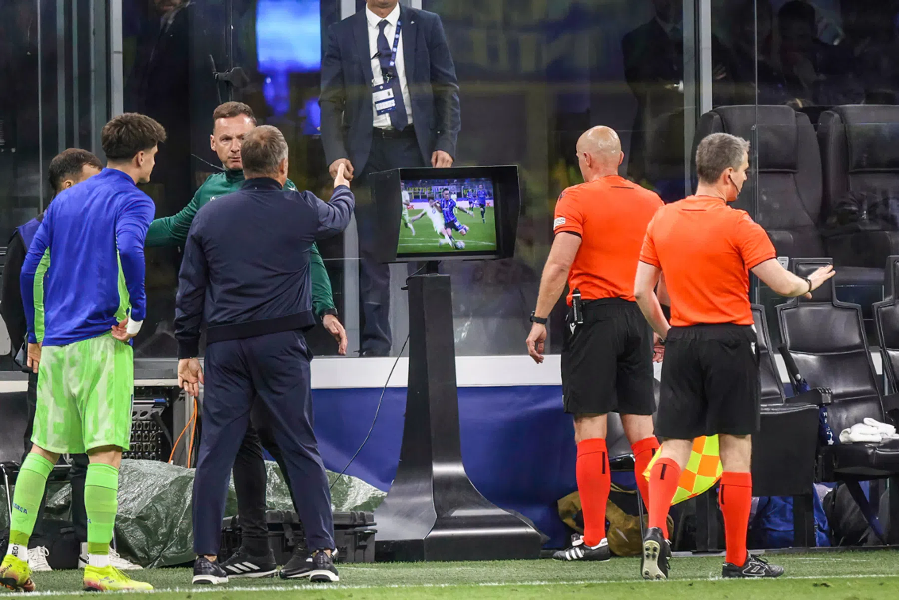 'Voetbal met VAR en voetbal zonder VAR zijn twee verschillende sporten'