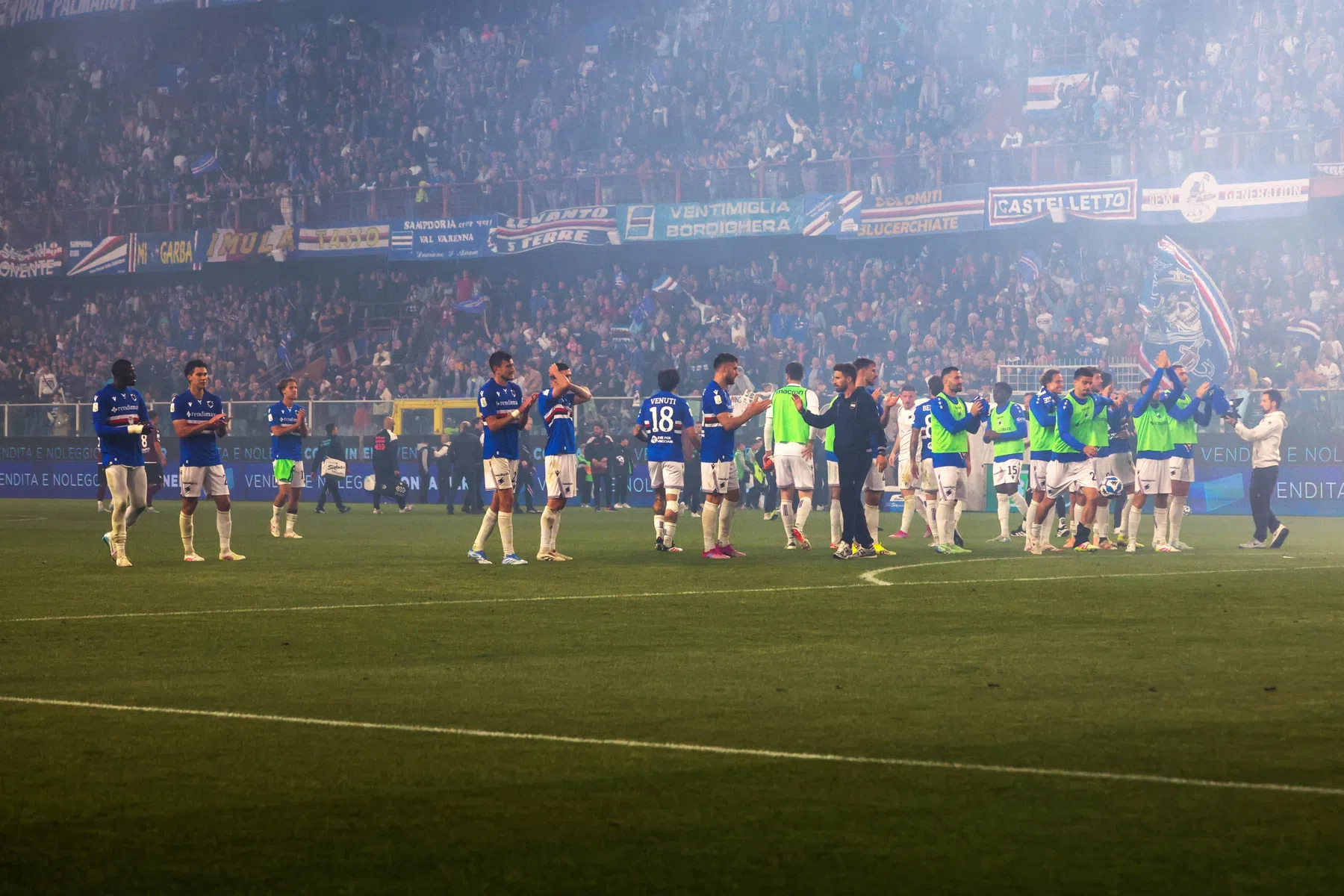 Verdriet en leedvermaak in Genua na historische degradatie van Sampdoria