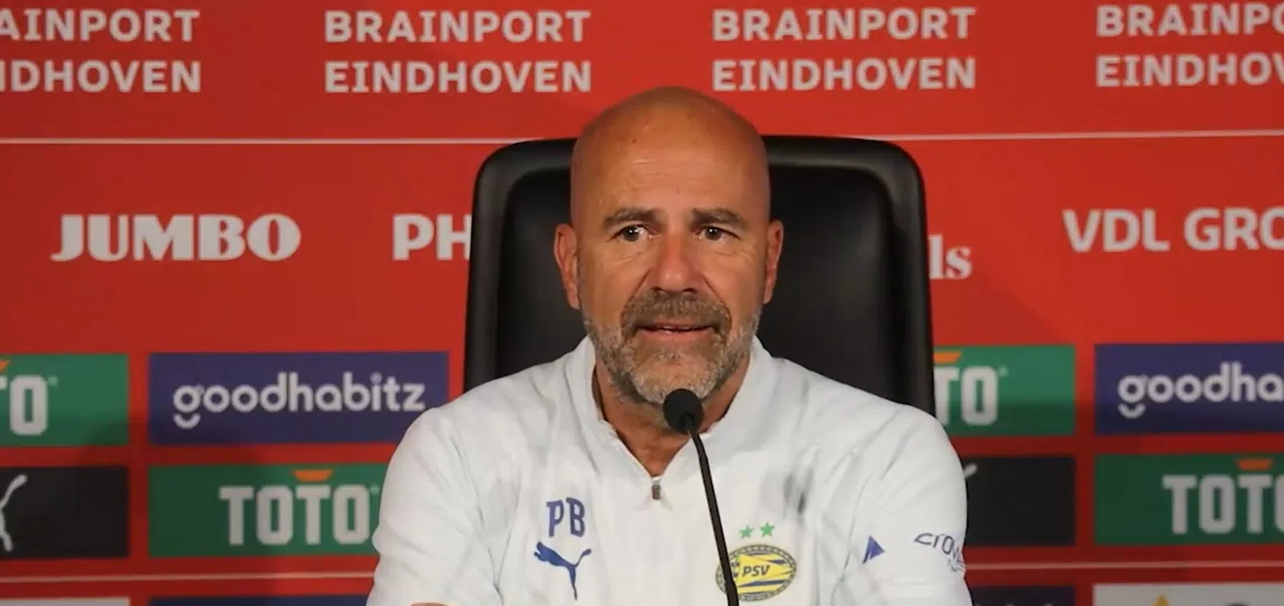 Bosz stoort zich aan kritiek op juichende PSV'ers: 'Lulverhaal'