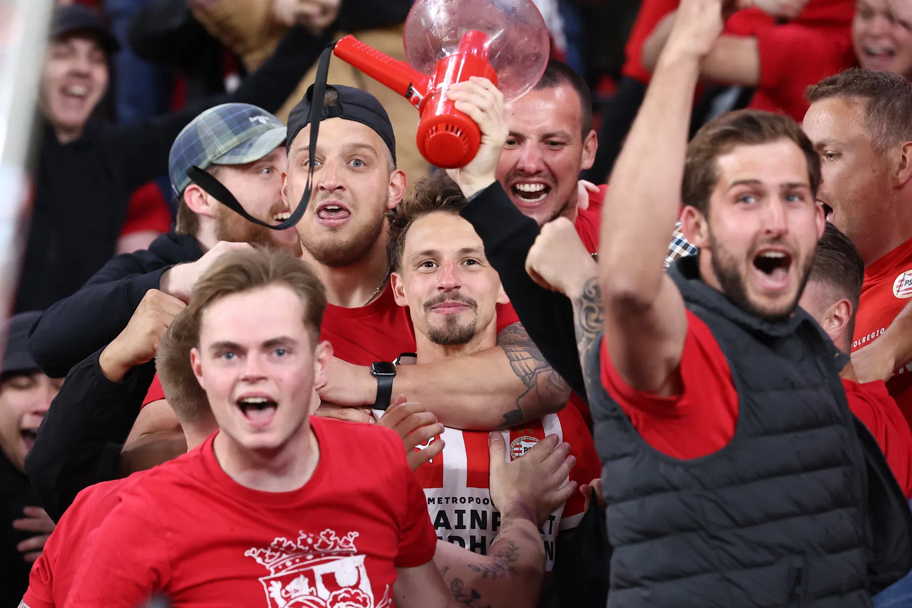 In dit nieuwe uitshirt speelt PSV de kampioenswedstrijd tegen Sparta