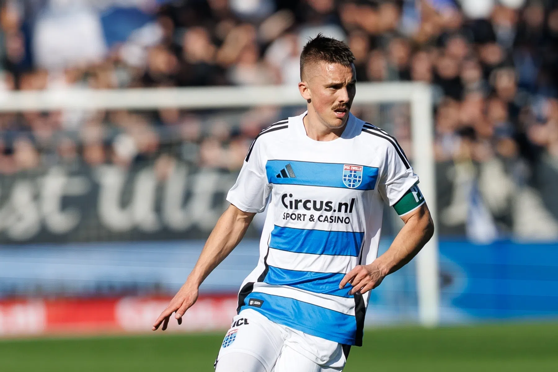 PEC Zwolle houdt Thomas met nieuw contract binnenboord