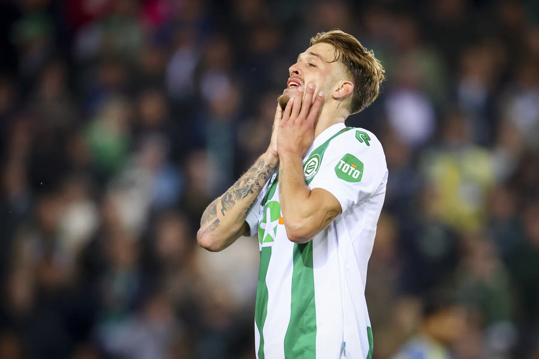 Valente mist laatste competitieduel FC Groningen na charge op Henderson