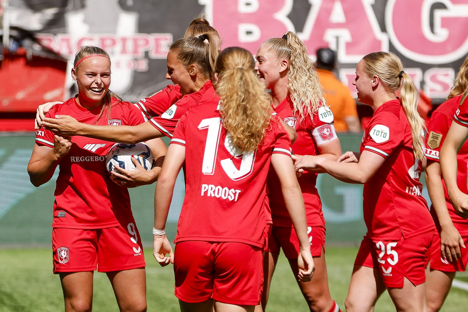 Eerste kampioensster in Eredivisie Vrouwen na individueel sprookje: 'Hoe vet is dat?'