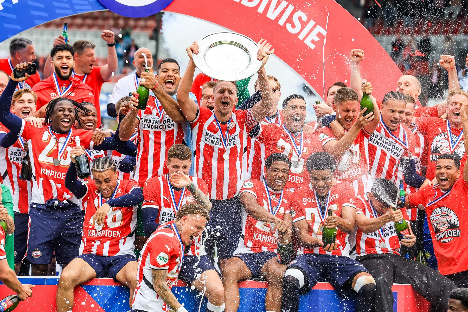 Perez tempert PSV-euforie: '79 punten is natuurlijk ook niet heel best'