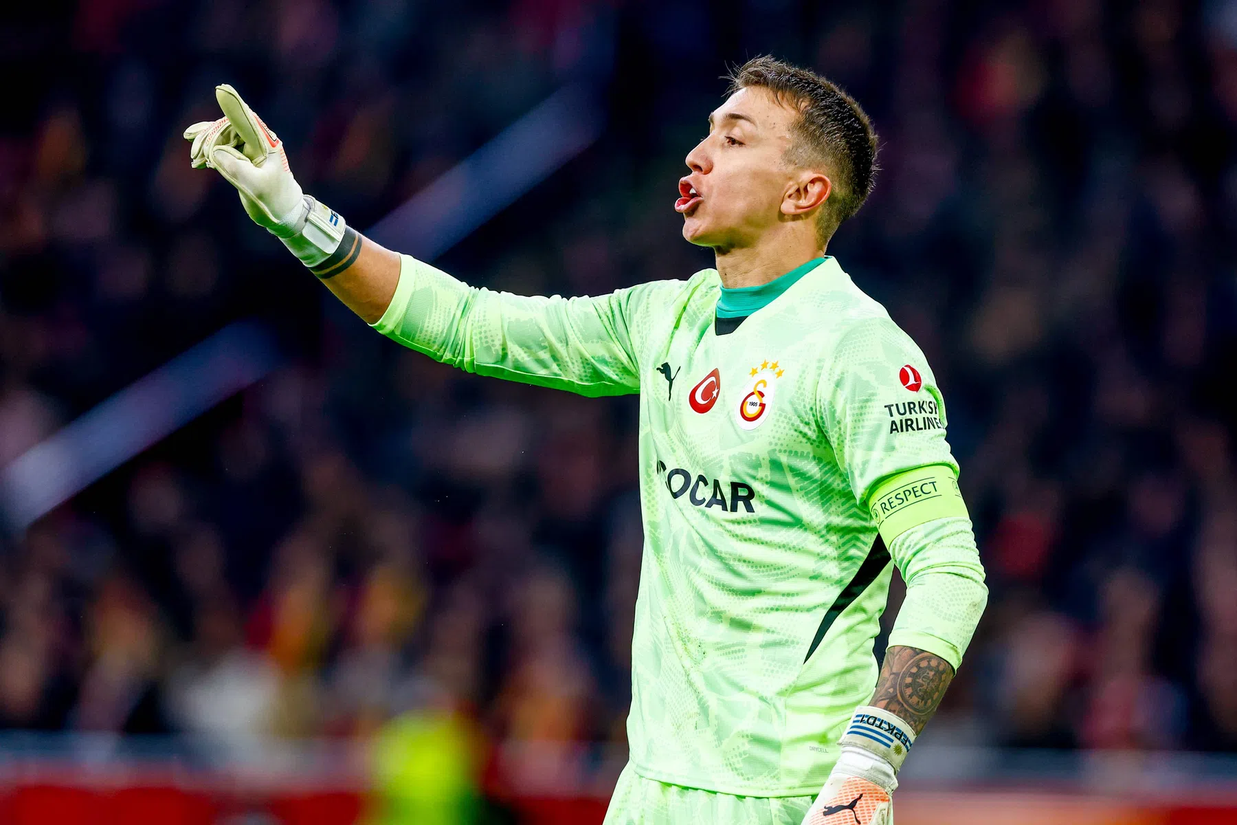 Galatasaray pakt landstitel met scorende doelman Muslera