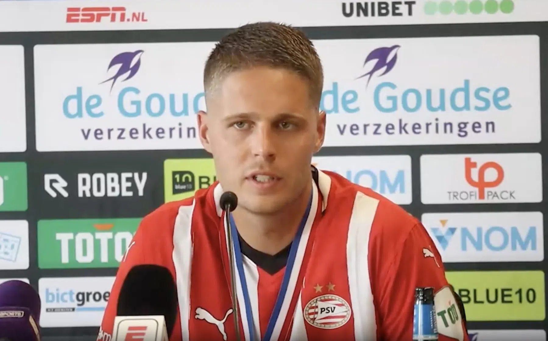 Veerman haalt uit naar analytici: 'Slaat nergens op'