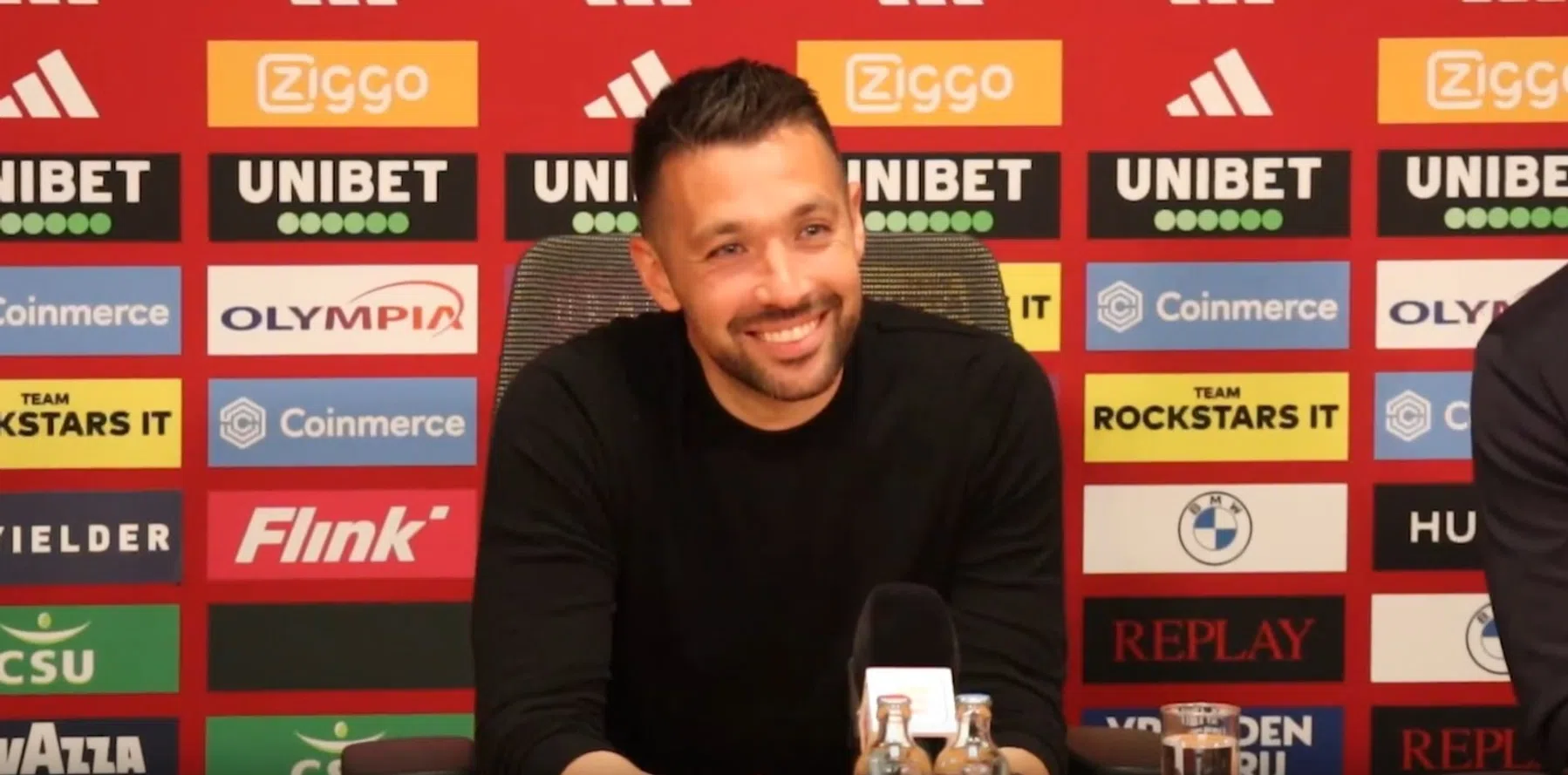 Farioli gaat zijn spelers even met rust laten: 'Wel goed na 300 meetings'