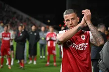 Thumbnail for article: Alles uit liefde: Alderweireld neemt afscheid met voorzichtige invalbeurt