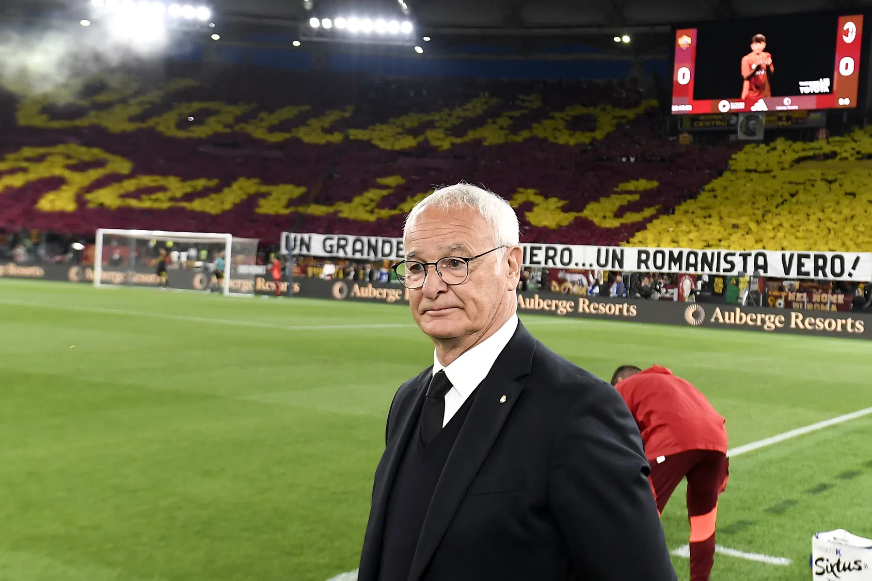 Prachtig eerbetoon van fans AS Roma aan clubicoon Ranieri