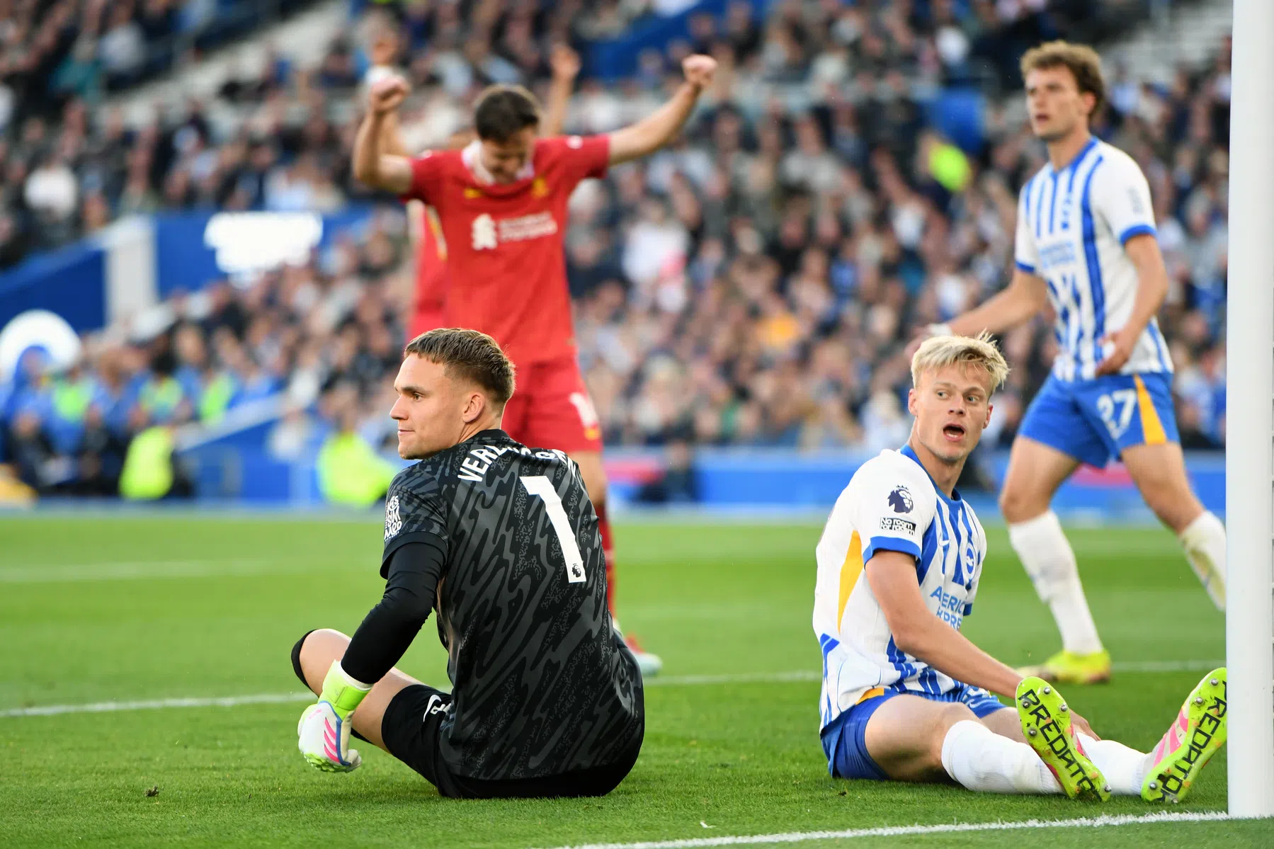 Liverpool kwakkelt richting einde, nog één kans over voor record Salah