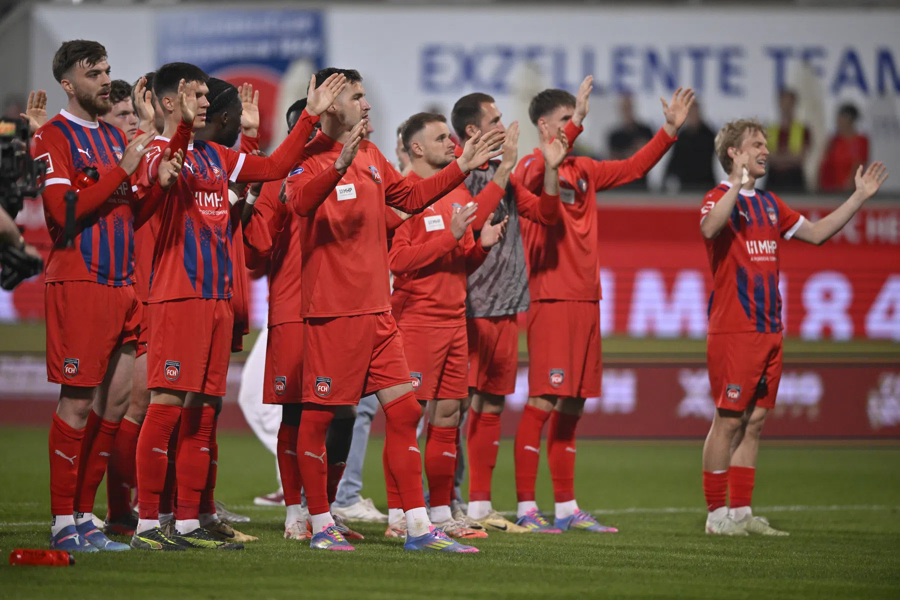 Duitse play-off nadert kookpunt: stuntploeg ziet Heidenheim zich terugknokken