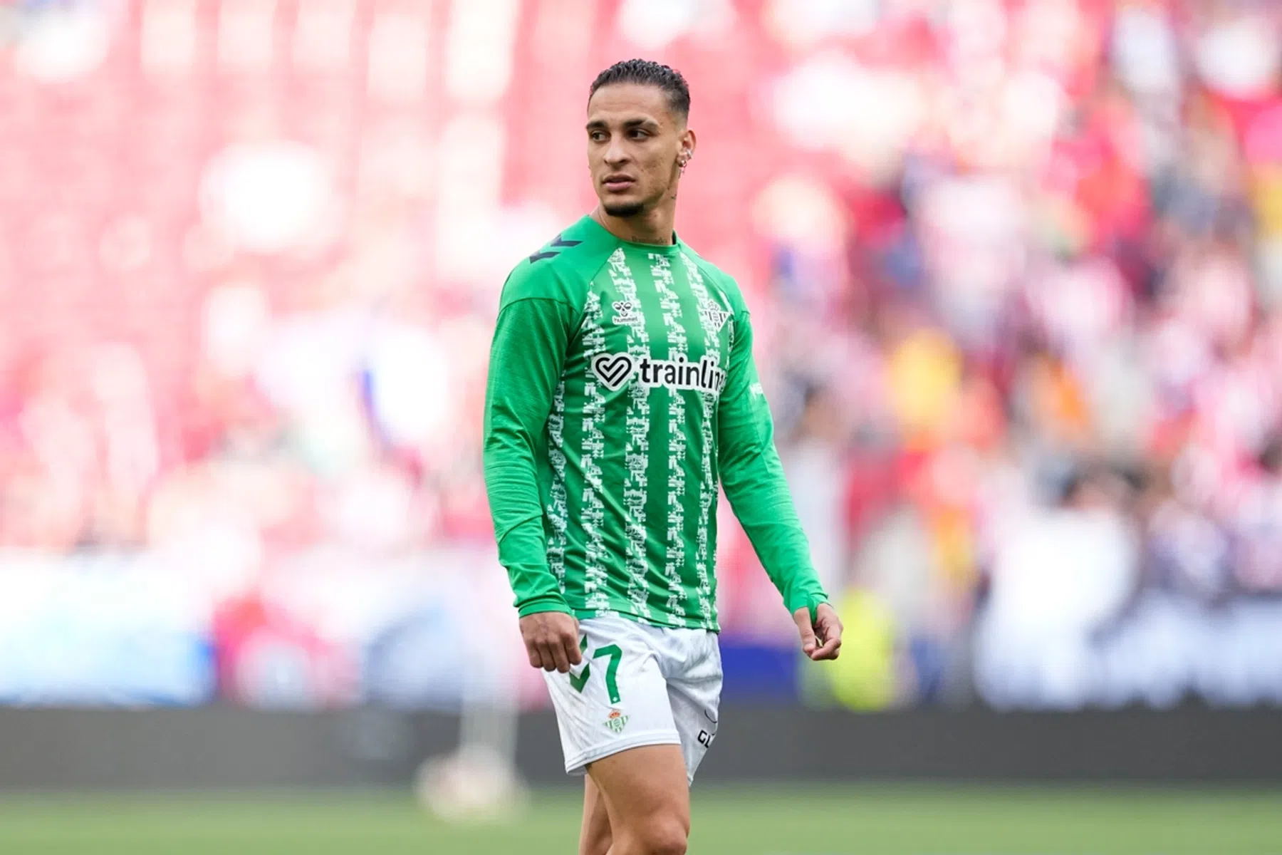Prachtige goal Antony hoogtepunt bij seizoensafsluiter Real Betis