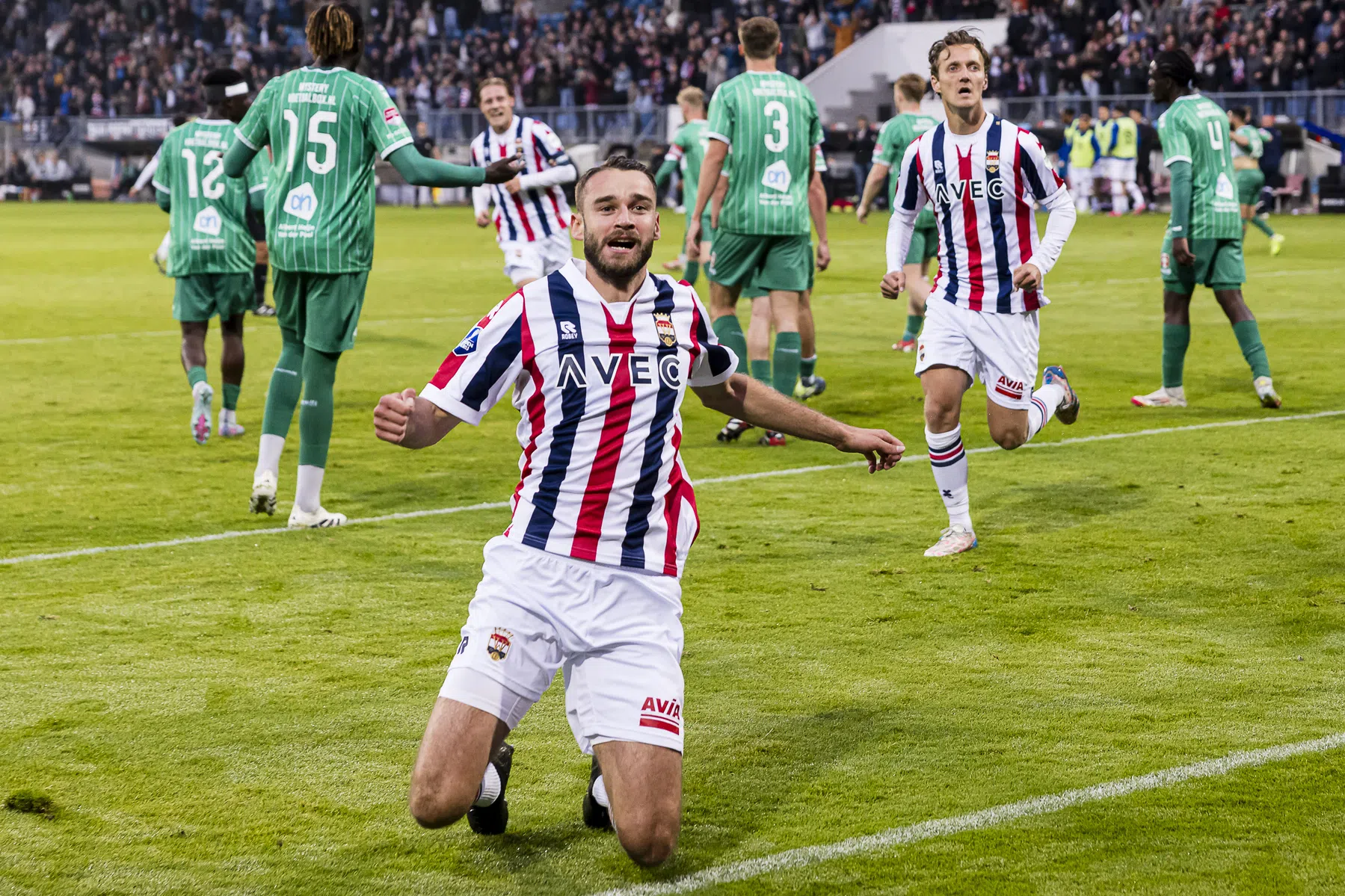 Willem II kruipt in penaltyserie tegen FC Dordrecht door oog van de naald