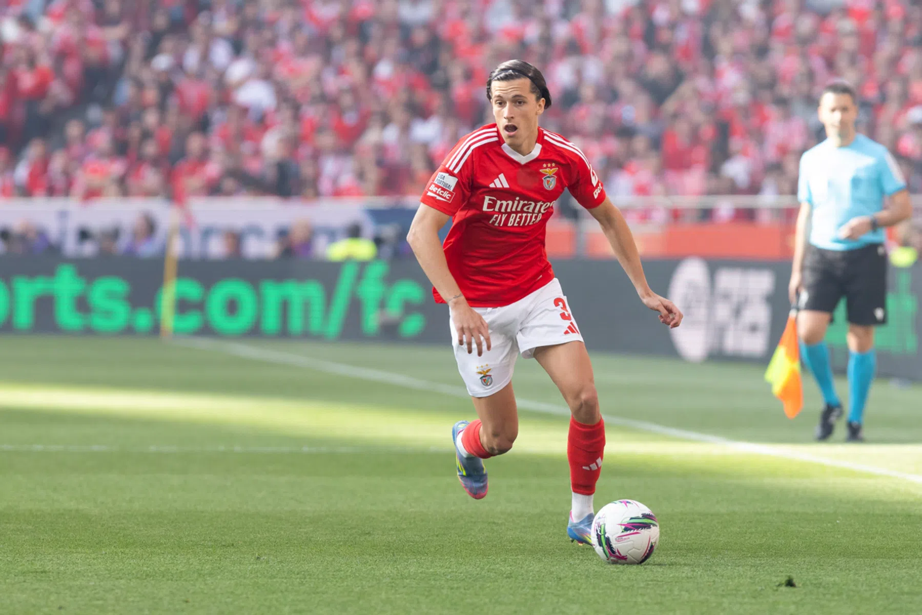 De linksback die na een United-teleurstelling bij Benfica alsnog doorbreekt