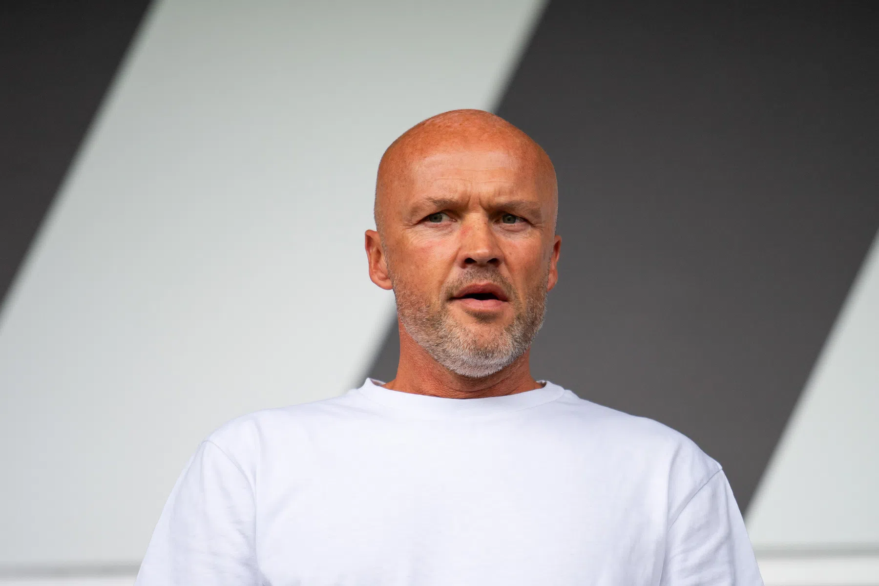 Twee bekende oud-profs in technische staf Schreuder bij NEC