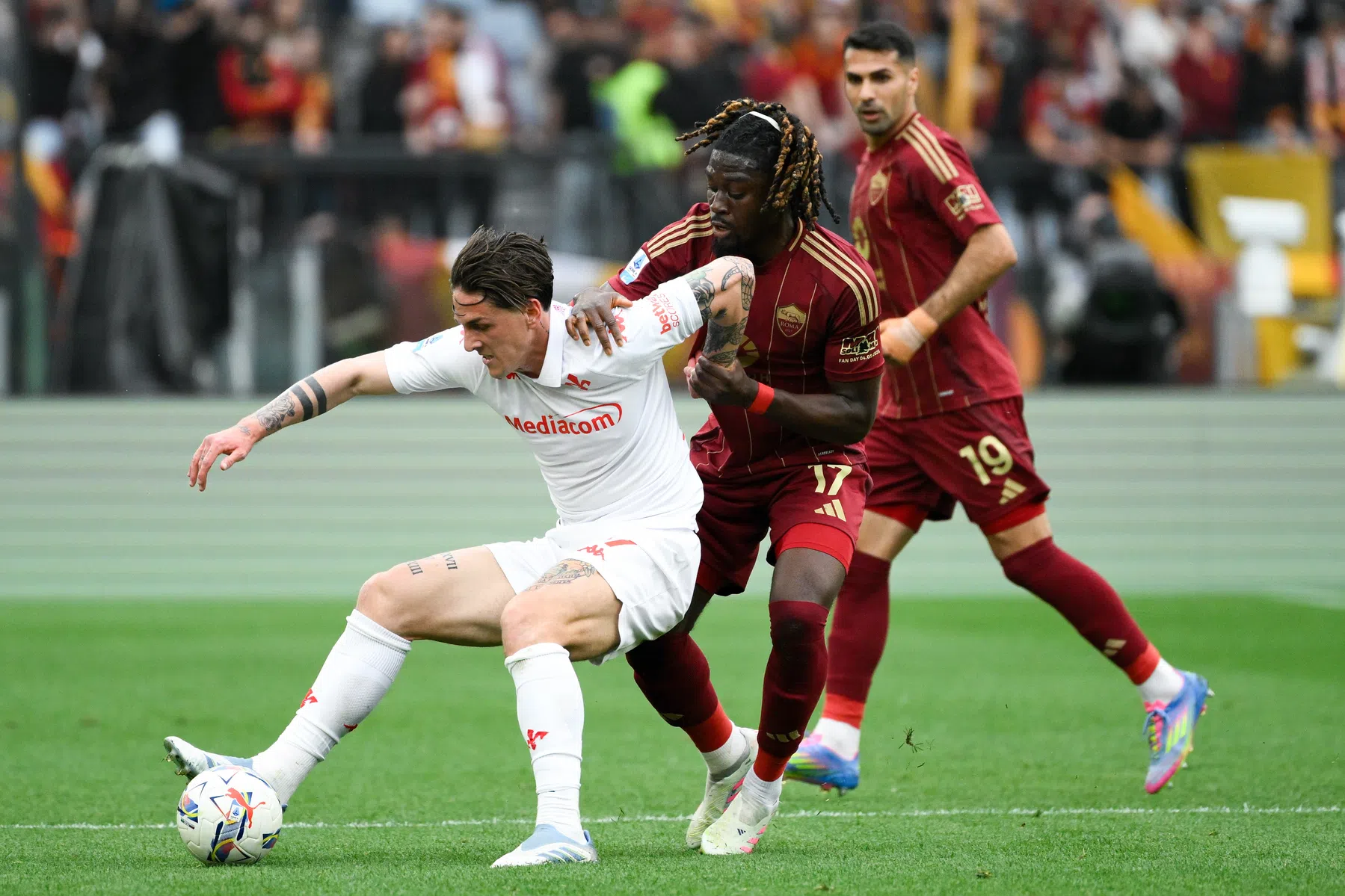 AS Roma: 'Zaniolo onder invloed, aangevallen spelers naar ziekenhuis'