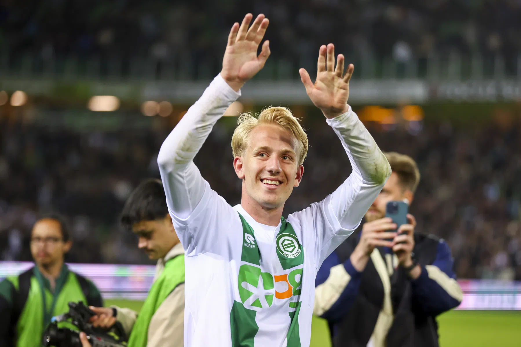 8 Eredivisie-spelers en 7 Nederlanders genomineerd voor Golden Boy Award