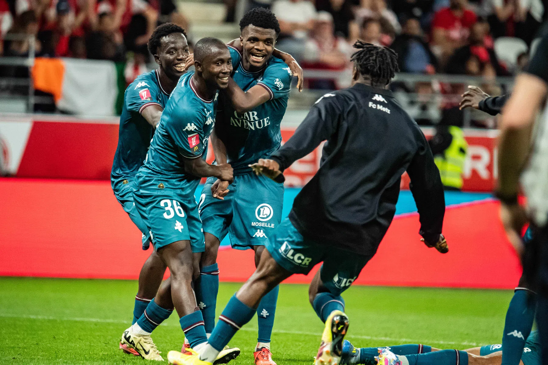 Reims degradeert paar dagen na verloren bekerfinale uit Ligue 1
