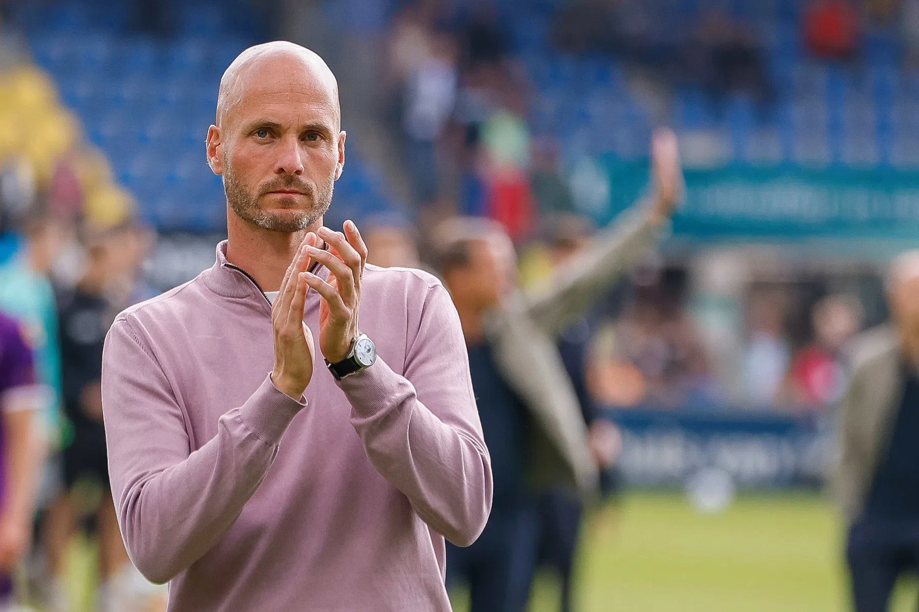 Engelse interesse in Go Ahead-succestrainer Simonis