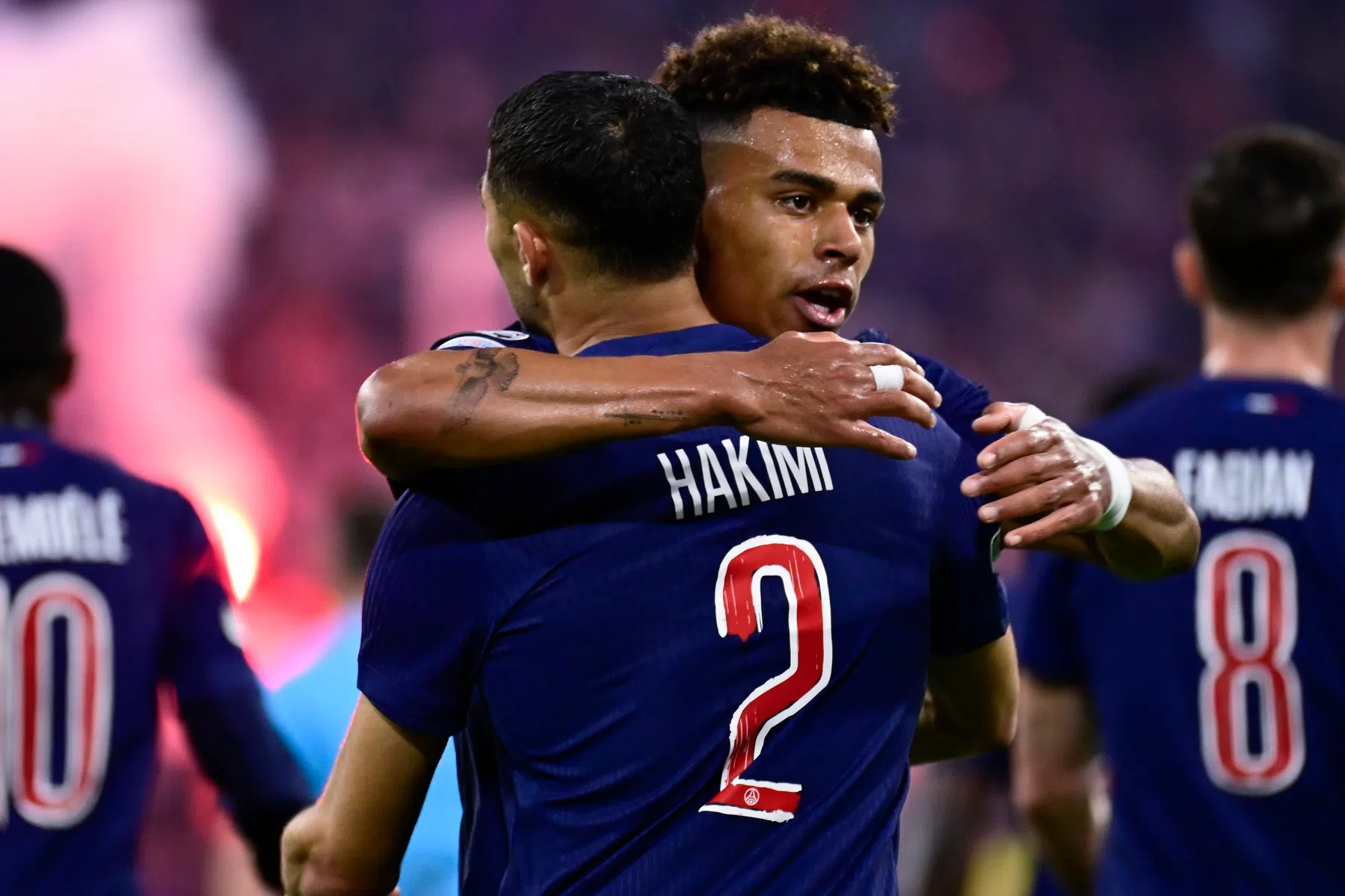 Hakimi doet oude club pijn in CL-finale, Doué in voetsporen Kluivert