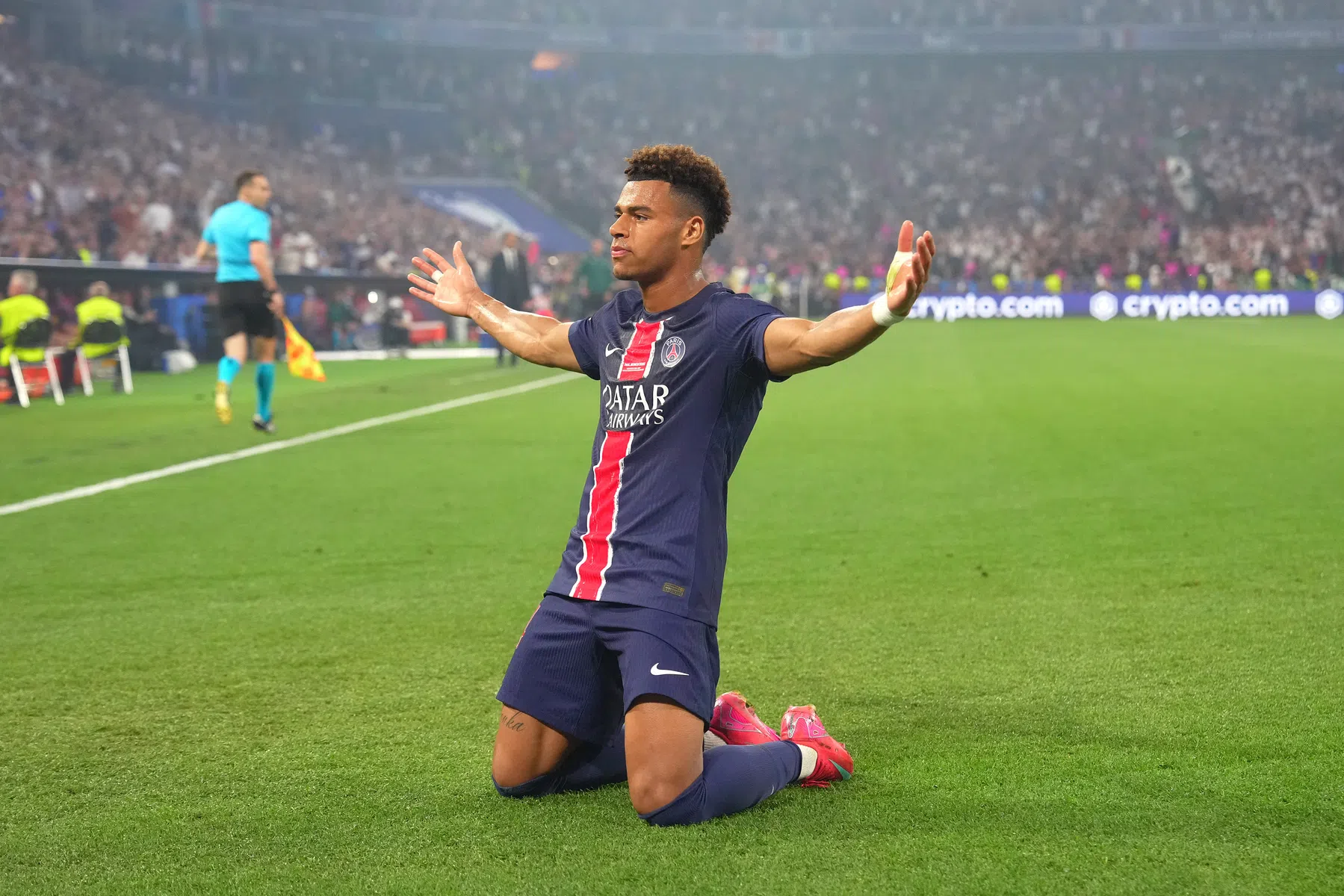 Ontketende Doué wijst PSG de weg naar eerste CL-eindzege in clubhistorie
