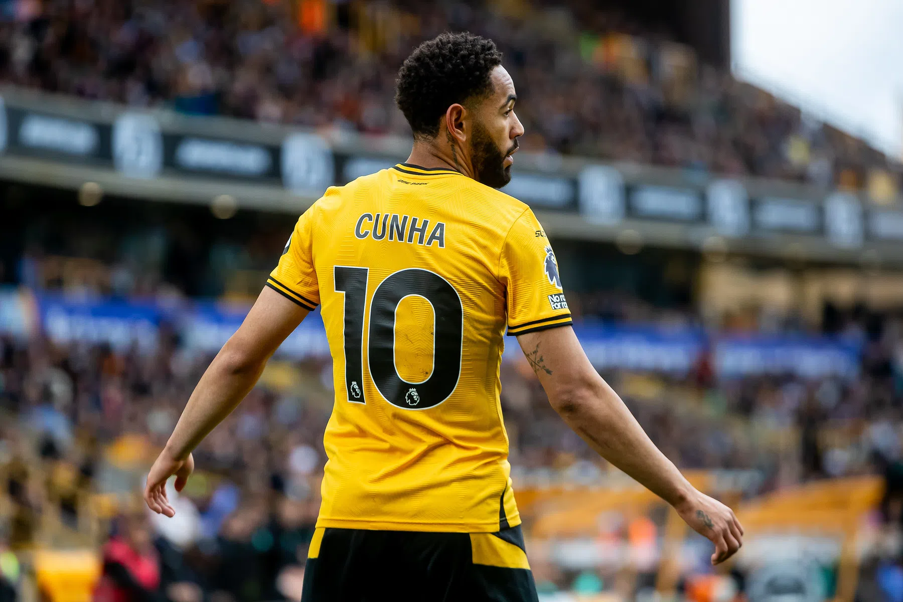 Engelse media over United-aanwinst: 'Buitenbeentje, vergelijkbaar met Rooney'