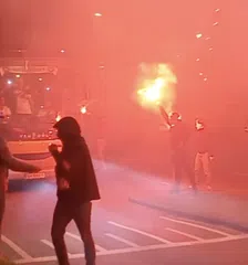 Thumbnail for article: Prachtige beelden: Telstar-bus opgewacht bij stadion door uitzinnige fans