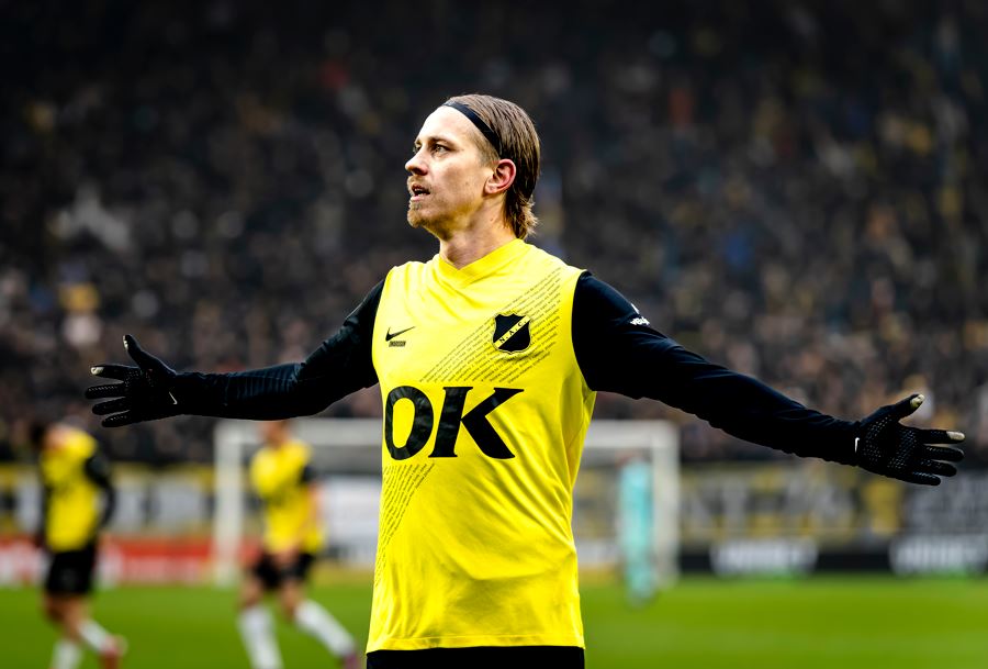 NAC heeft clubtopscorer Ómarsson niet meer nodig en zoekt 'type Sarr'