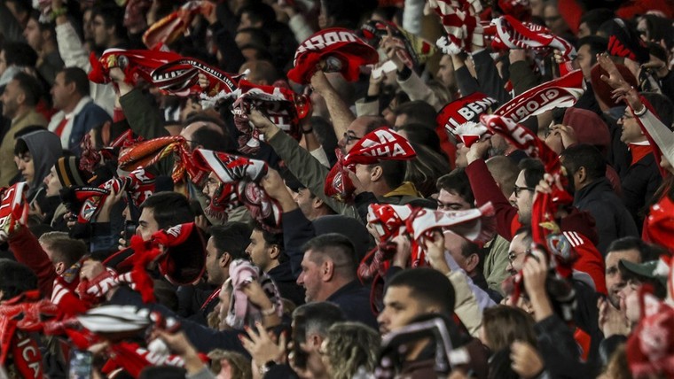 Doorbraak blijft uit: Nederlands talent Silva neemt afscheid van Benfica