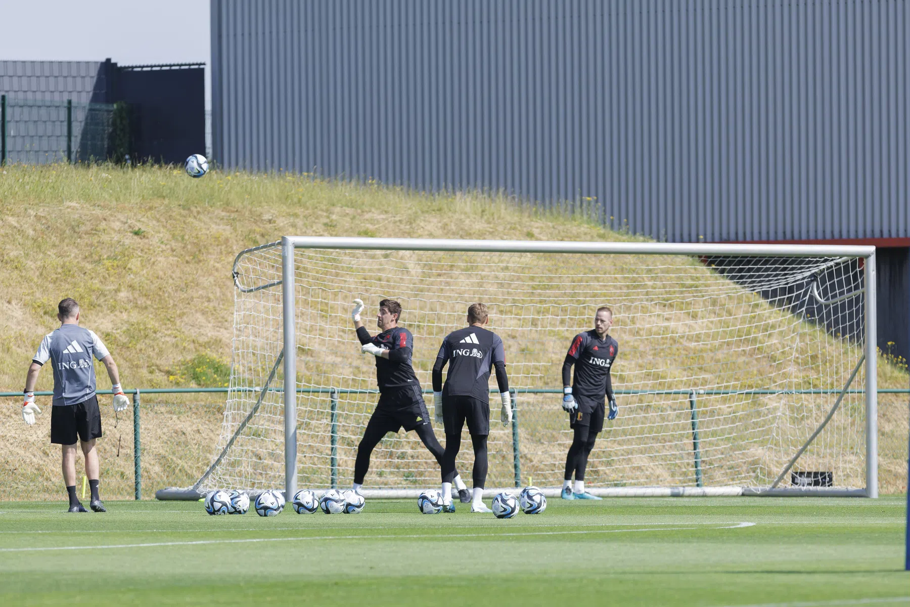 Luxeprobleem is nog steeds een probleem: blessure Courtois houdt Sels zoet