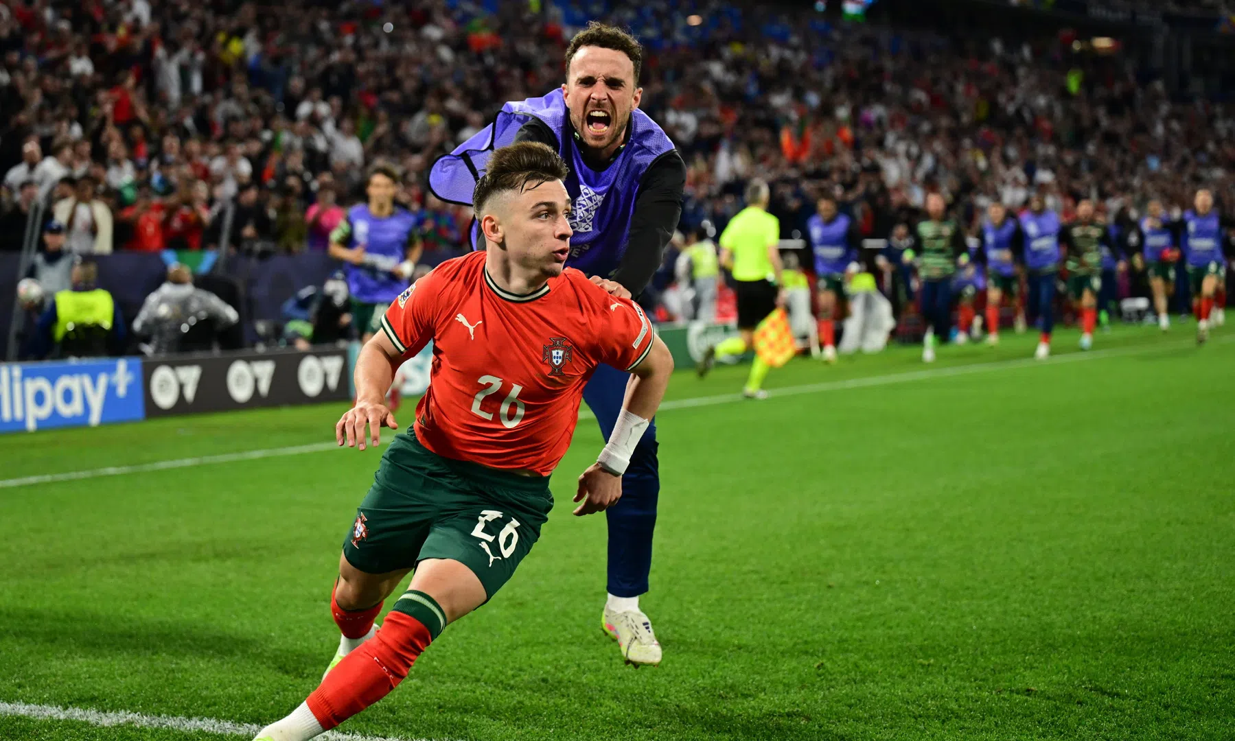 Cristiano Ronaldo schiet Portugal naar finale Nations League