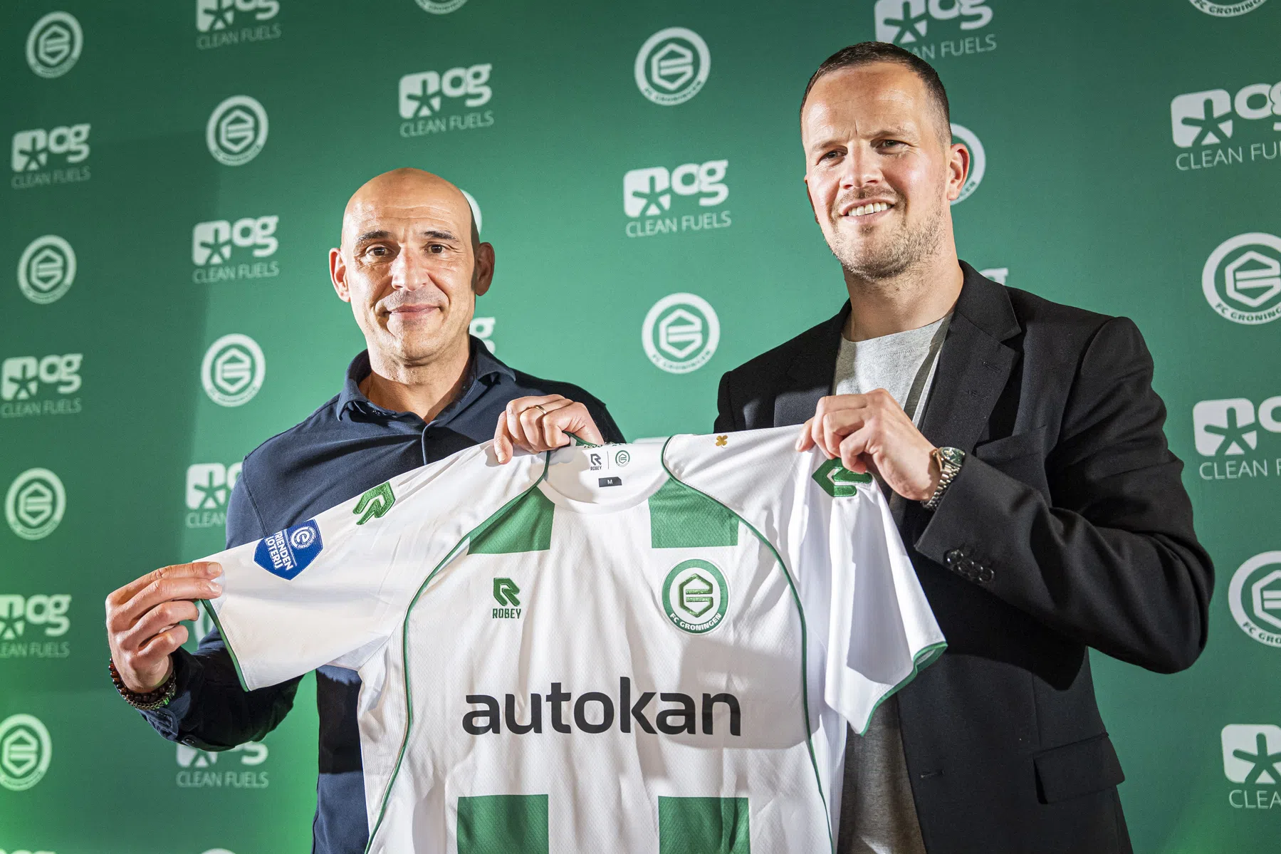 Mo Allach krijgt interessante handelswaar in handen bij FC Groningen