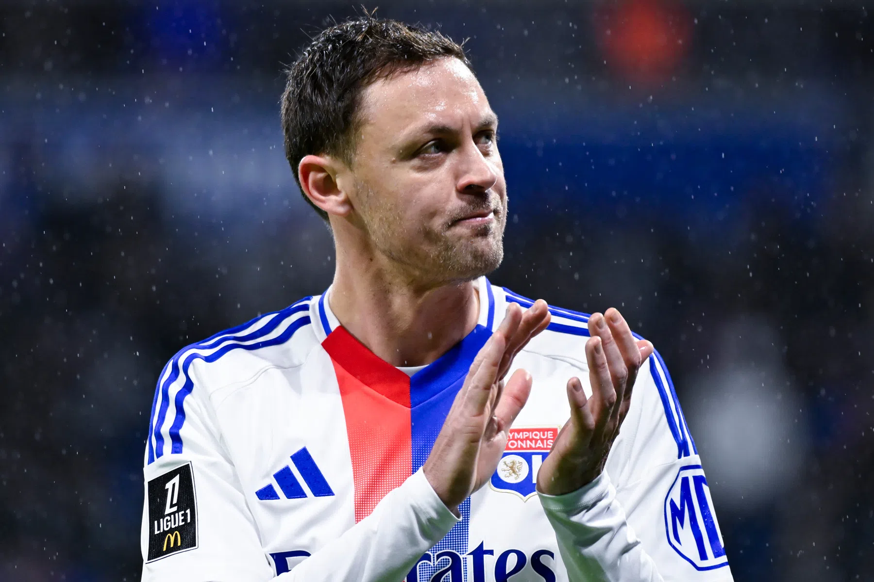 Matic moet twee duels brommen voor afplakken regenbooglogo