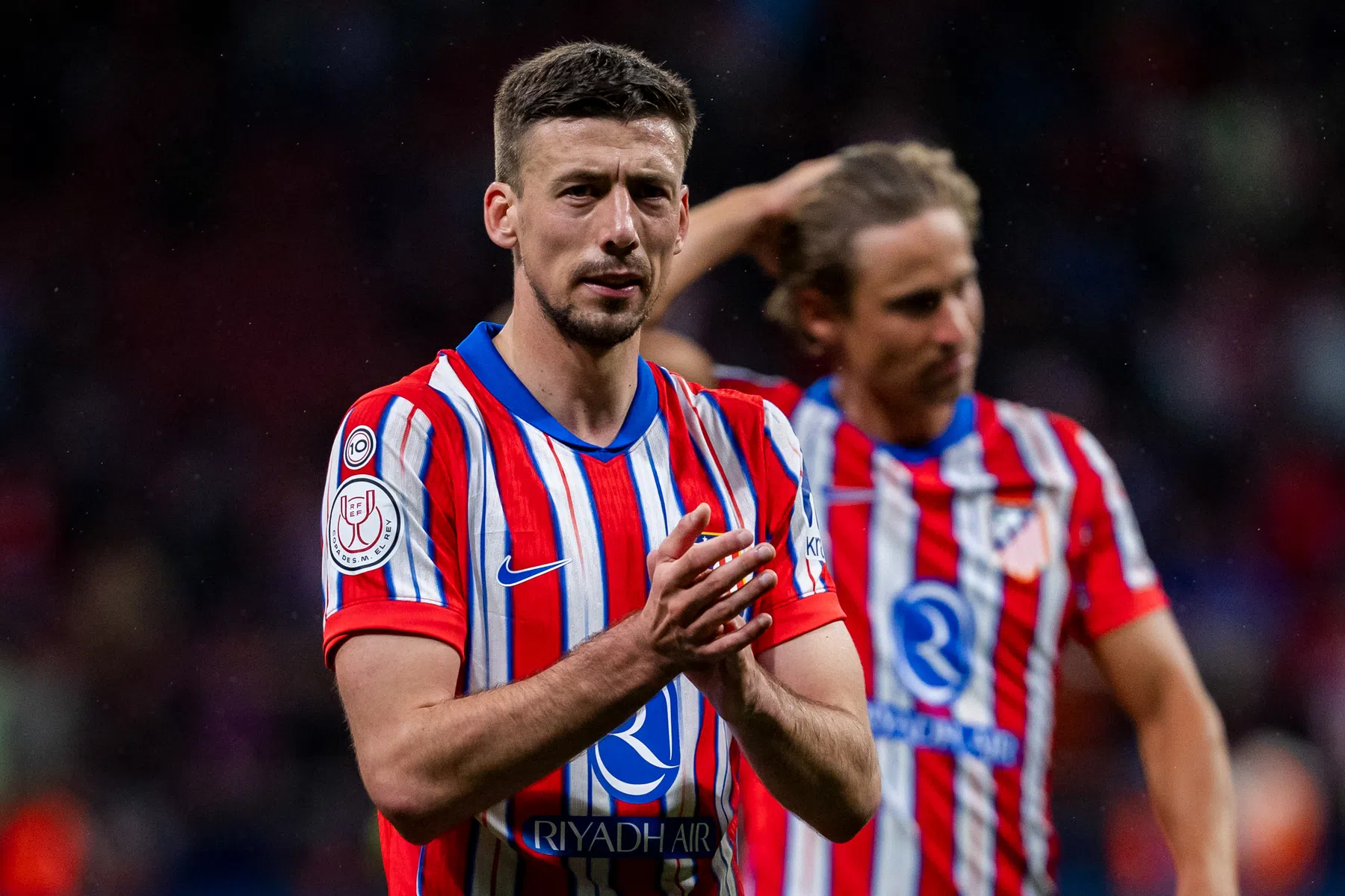 Barcelona maakt Atlético Madrid blij en bespaart zelf miljoenen