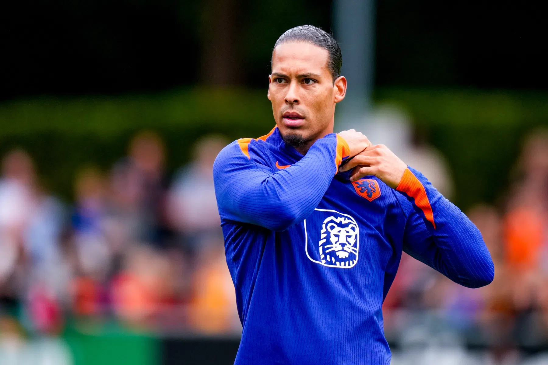 Van Dijk heeft slecht nieuws voor FC Groningen en Willem II