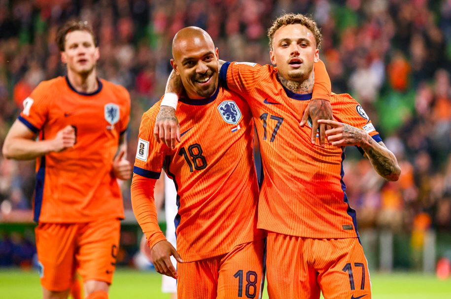 Imponerende Malen vrolijk op vakantie: 'Altijd zin om bij Oranje te spelen'